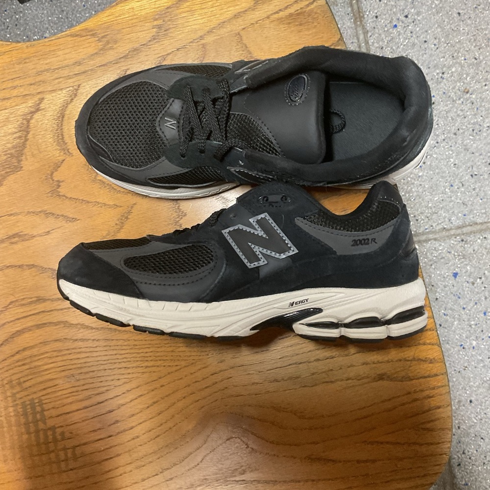 New Balance Men's Black and White 2002R Athletic Shoes